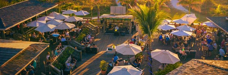 Lainnya The Beachcomber