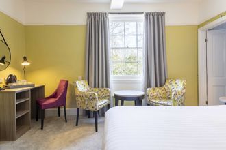 Others 4 The Wisteria Hotel