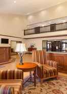 ล็อบบี้ Country Inn & Suites by Radisson, Coon Rapids, MN