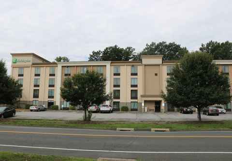 Others Holiday Inn Danbury-Bethel at Interstate 84, an IHG Hotel