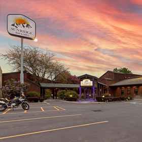 Primary image1Best Western Sunridge Inn & Conference Center,National Historic Oregon Trail Interpretive Center飯店