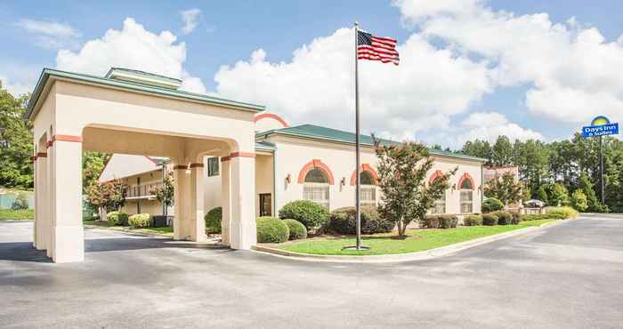 Others Days Inn & Suites by Wyndham Columbia Airport