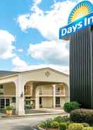 Primary image Days Inn by Wyndham Shorter