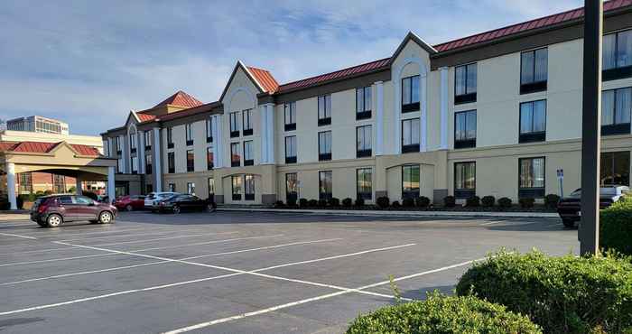 Lainnya Wingate by Wyndham Greensboro/Coliseum