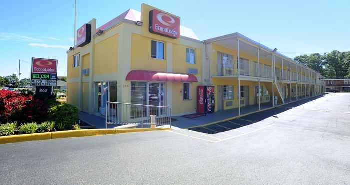 Others Econo Lodge at Military Circle