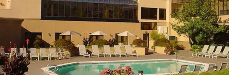 其他 Monarch Hotel & Conference Center