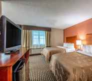Others 5 Country Inn & Suites by Radisson, Muskegon, MI