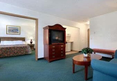 Others Travelodge by Wyndham Waukegan Gurnee