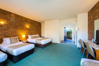 อื่นๆ 4 Thurgoona Country Club Resort