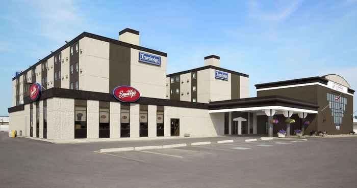 Others Travelodge by Wyndham Edmonton West