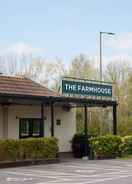 ล็อบบี้ Farmhouse Innlodge by Greene King Inns