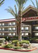 Imej utama Ramada by Wyndham Tempe/At Arizona Mills Mall