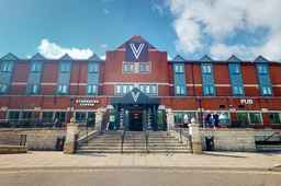 Village Hotel Cardiff, Rp 2.479.117