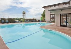 Lain-lain 5 Holiday Inn Express Hotel & Suites Branson 76 Central by IHG