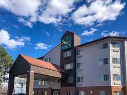 Quality Inn & Suites Denver International Airport, SGD 243.33