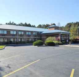 Americas Best Value Inn & Suites Warsaw, Rp 1.581.473