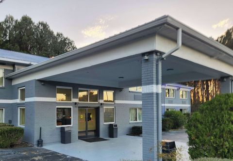 Others Econo Lodge Inn & Suites