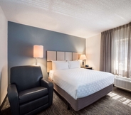 Others 2 Sonesta Simply Suites Plano Frisco