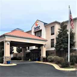 Comfort Inn & Suites, Rp 2.568.840