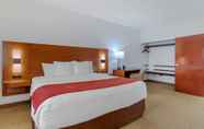 Lain-lain 6 Comfort Suites La Porte