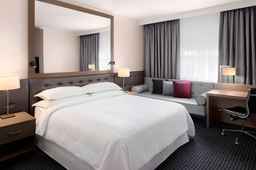 Sheraton Heathrow Hotel, SGD 289.69