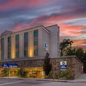 Primary image1Best Western Queens Gold Coast,939 Port Washington Blvd飯店