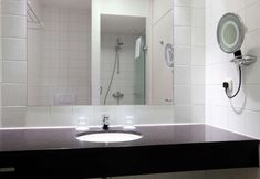 其他 2 NH Maastricht