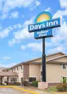 Imej utama Days Inn by Wyndham Topeka