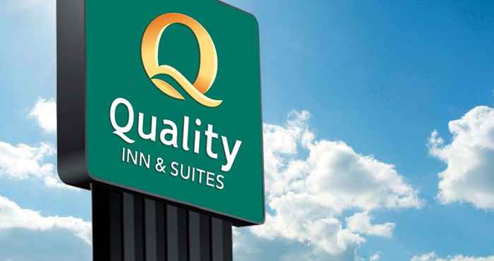 อื่นๆ Quality Inn & Suites