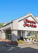 Imej utama Hampton Inn & Suites Newport News (Oyster Point)