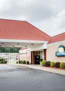 Imej utama Days Inn by Wyndham Goldsboro