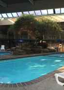 Imej utama FairBridge Inn & Suites Poconos