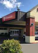 Imej utama Ramada by Wyndham Sacramento