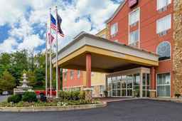 Comfort Suites Near Gettysburg Battlefield Visitor Center, SGD 305.54