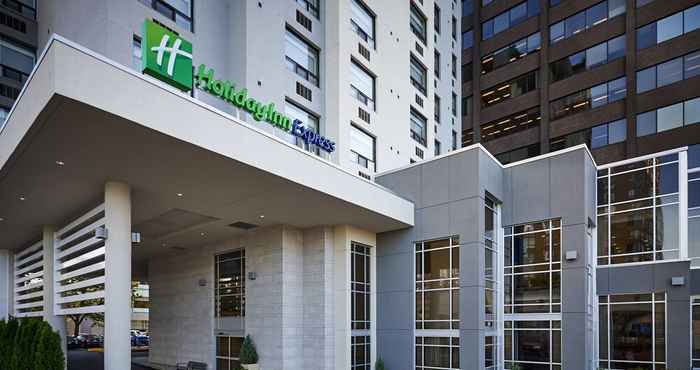 อื่นๆ Holiday Inn Express Windsor Waterfront, an IHG Hotel