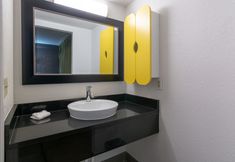 기타 5 Studio 6 Fort Worth, TX - West Medical Center