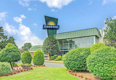 Lain-lain Days Inn by Wyndham Arlington/Washington DC