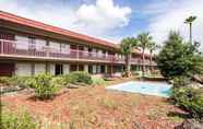 Others 3 Motel 6 Spring Hill, FL - Weeki Wachee