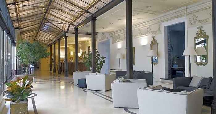 Lainnya Anglo American Hotel Florence, Curio Collection by Hilton