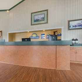 Lobby1Days Inn by Wyndham Auburn,Mohsin Ikram飯店