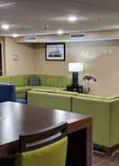 Lobi Comfort Inn Oxon Hill