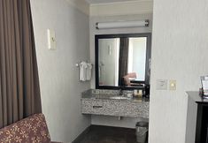 Others 7 Quality Inn Lakefront