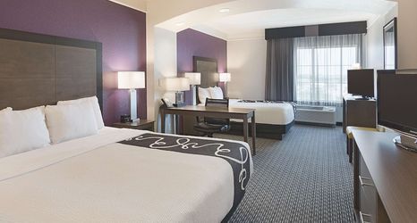 Others 2 La Quinta Inn & Suites by Wyndham Arlington North 6 Flags Dr