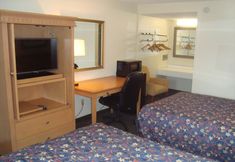 อื่นๆ 6 Inn at Monticello