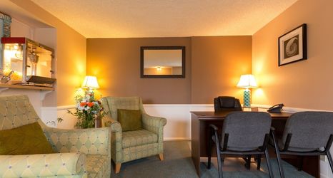 Others 2 Channel Island Shores