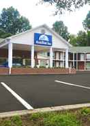 Imej utama Hamilton Inn Jonesville NC