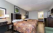 Others 2 Days Inn by Wyndham Harrisburg North