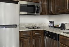 其他 3 Addison Suites