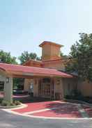 Imej utama La Quinta Inn by Wyndham Kansas City Lenexa