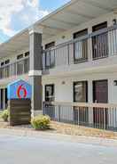 Primary image Motel 6 Knoxville, TN - East